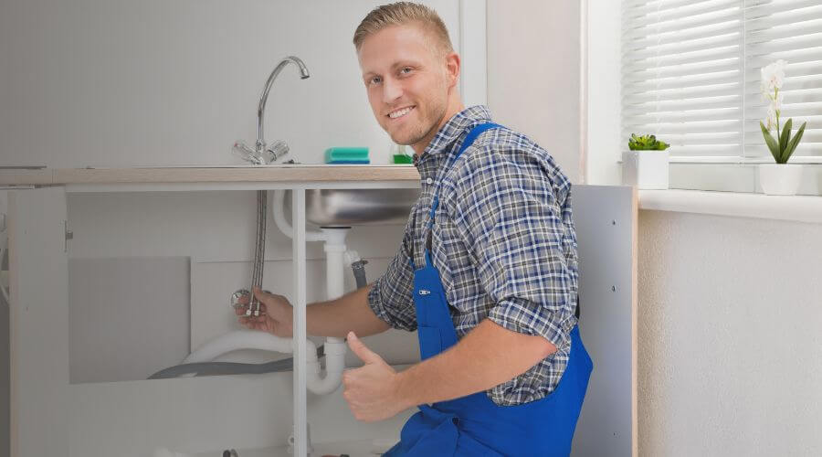 Expert burst pipe repair services in Pemberton, OH